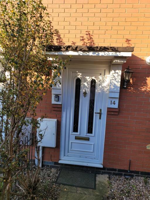 2 Bedroom End Of Terrace House Wellington  Esterno foto